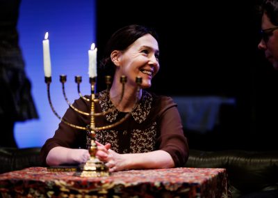 Stseen Ajateatri etendusest Anne Franki päevik